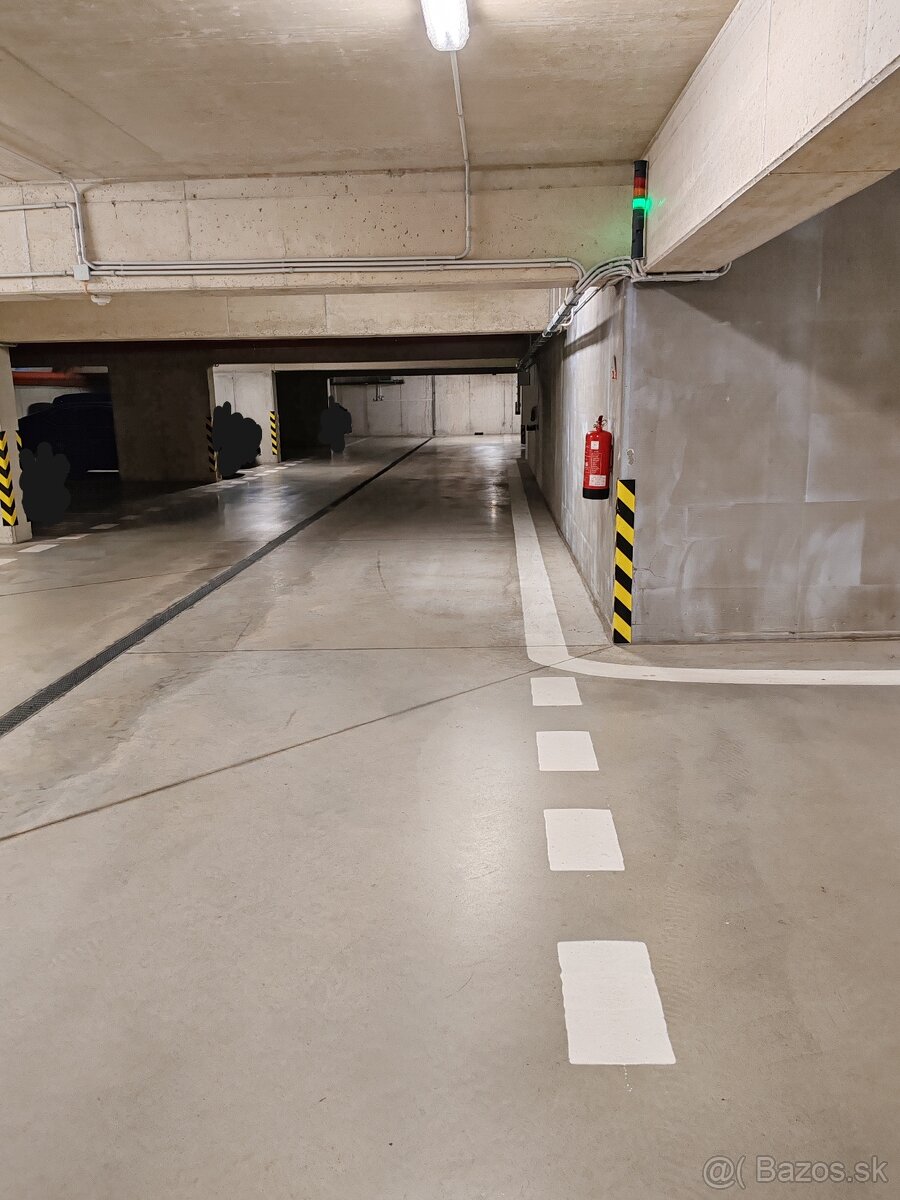 Prenájom garážového státia – Rustaveliho 2, Rača - 6