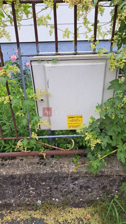 NOVÁ CENA+DOHODA: Rodinný dom 3 izbový, pozemok 554m2, Pezi - 6