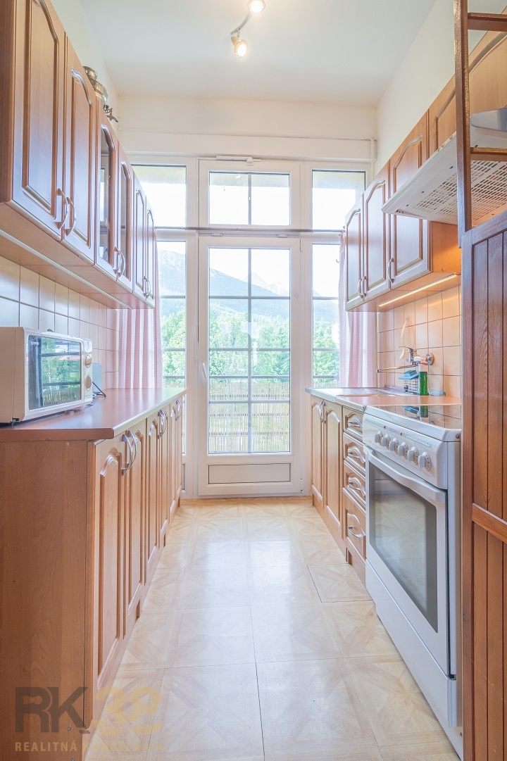 Priestranný 3 a pol izbový byt v Novom Smokovci - 6