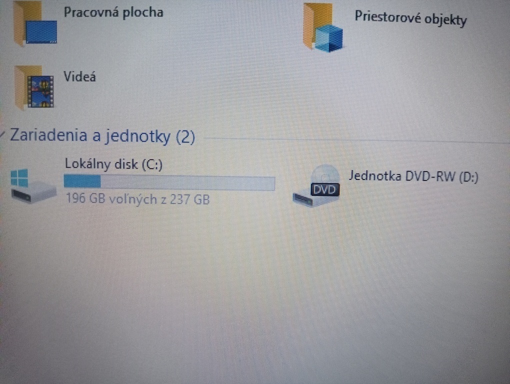 17" Fujitsu Lifebook / Intel core i5 / 256gb ssd / 8gb ram- - 6