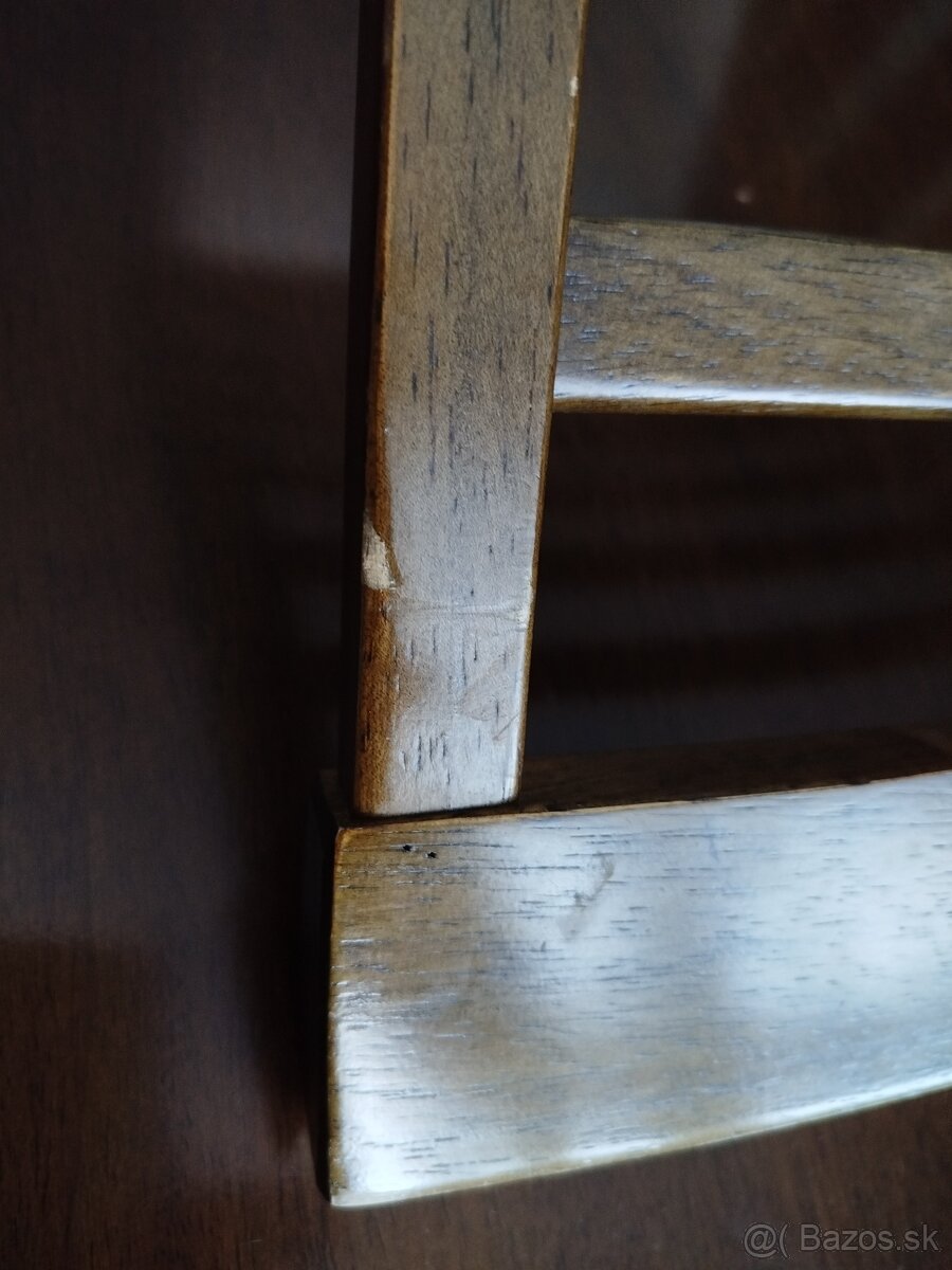 Stôl so stoličkami - 6