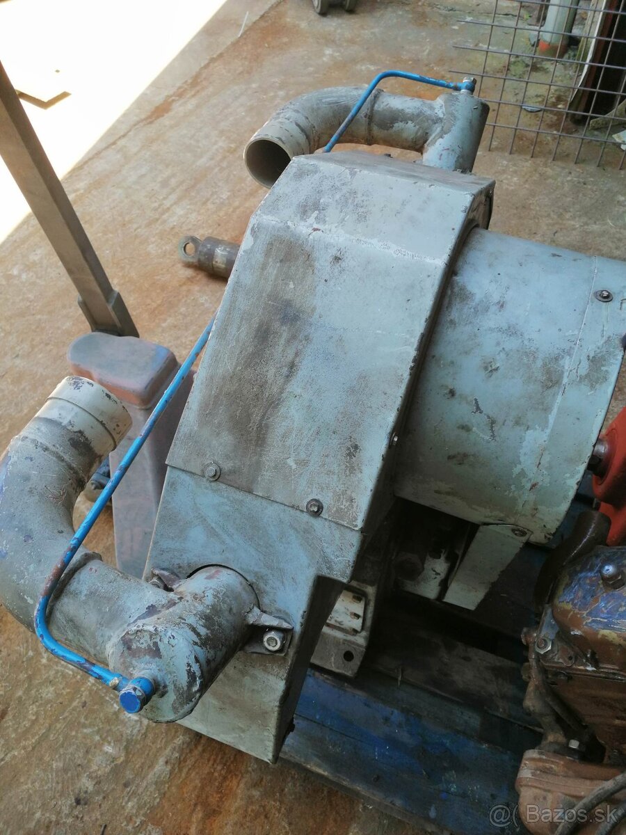 Predám kompresor 2jvk120 - 6
