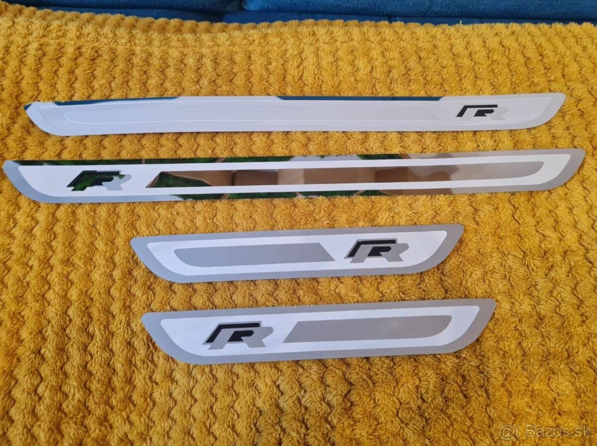 R-LINE prahové lišty VOLKSWAGEN - 6