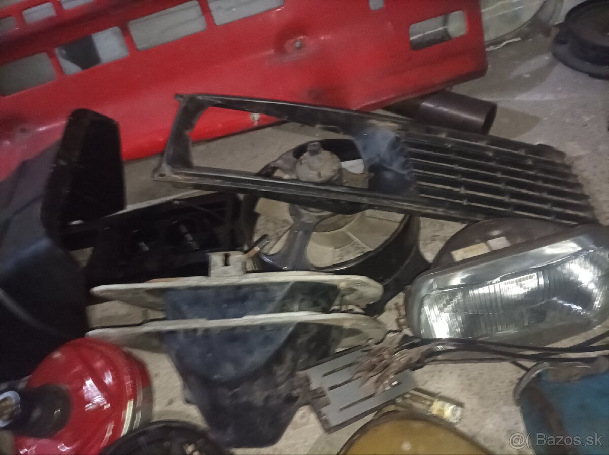 Predám diely Škoda 105 alebo 120 - 6