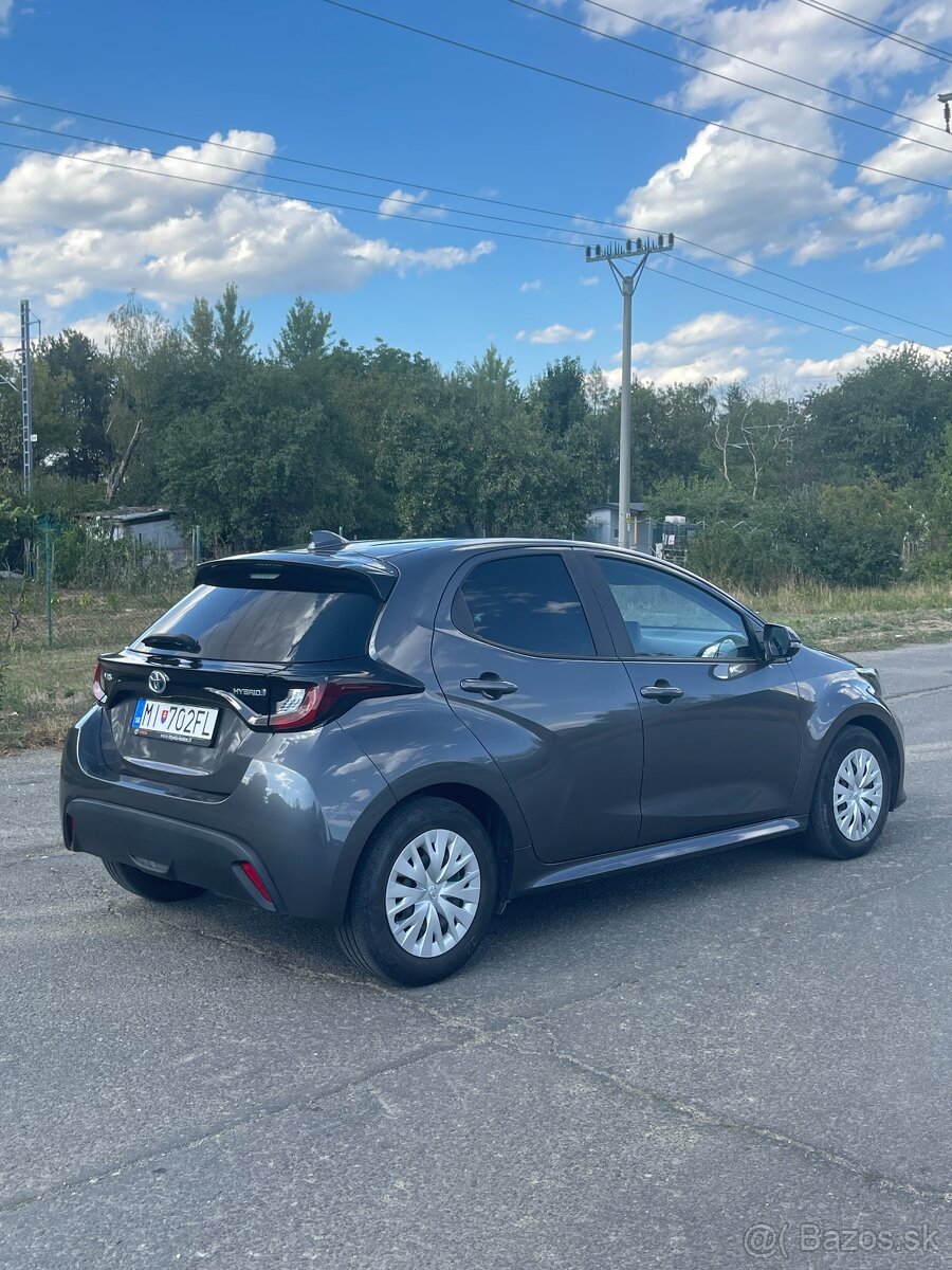 Toyota Yaris 1.5 Hybrid - 6