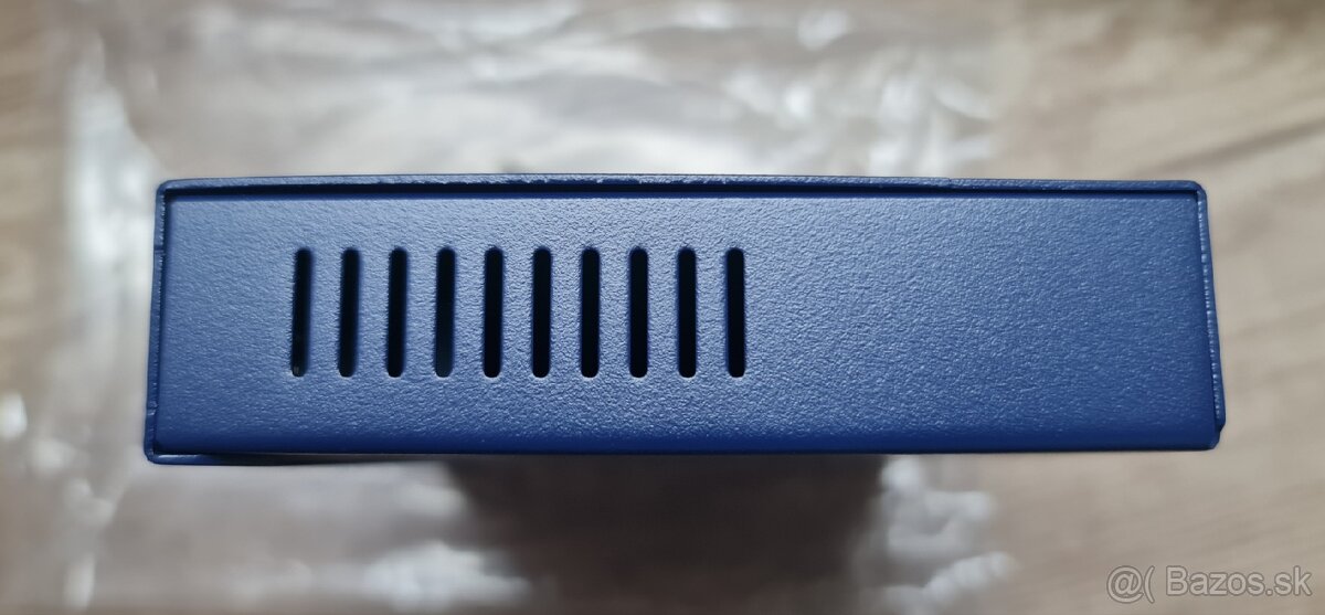 Netgear ProSAFE GS108 GbE switch - 6