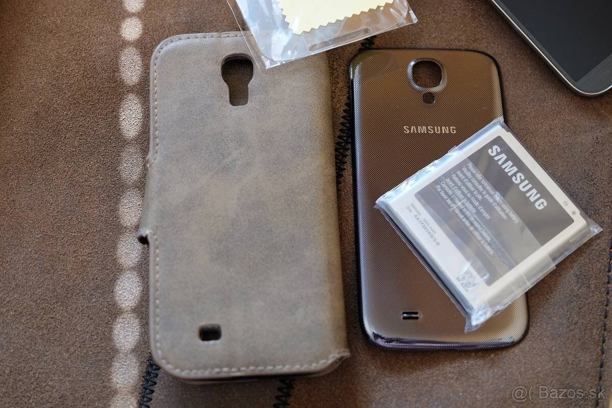 Samsung S4 S3 S2 príslušenstvo: baterky nabíjačky puzdrá - 6