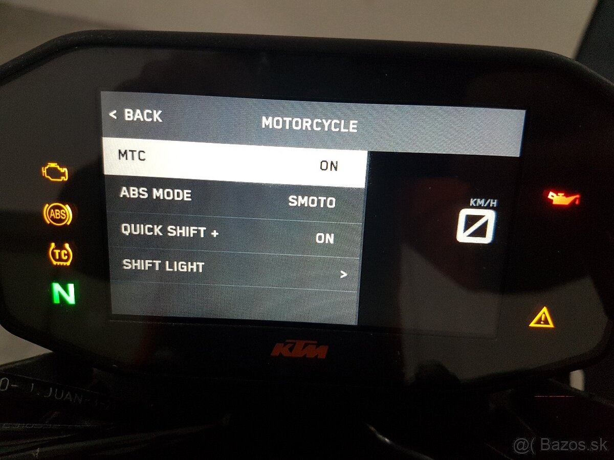 KTM 890 Duke R 2021 - 6