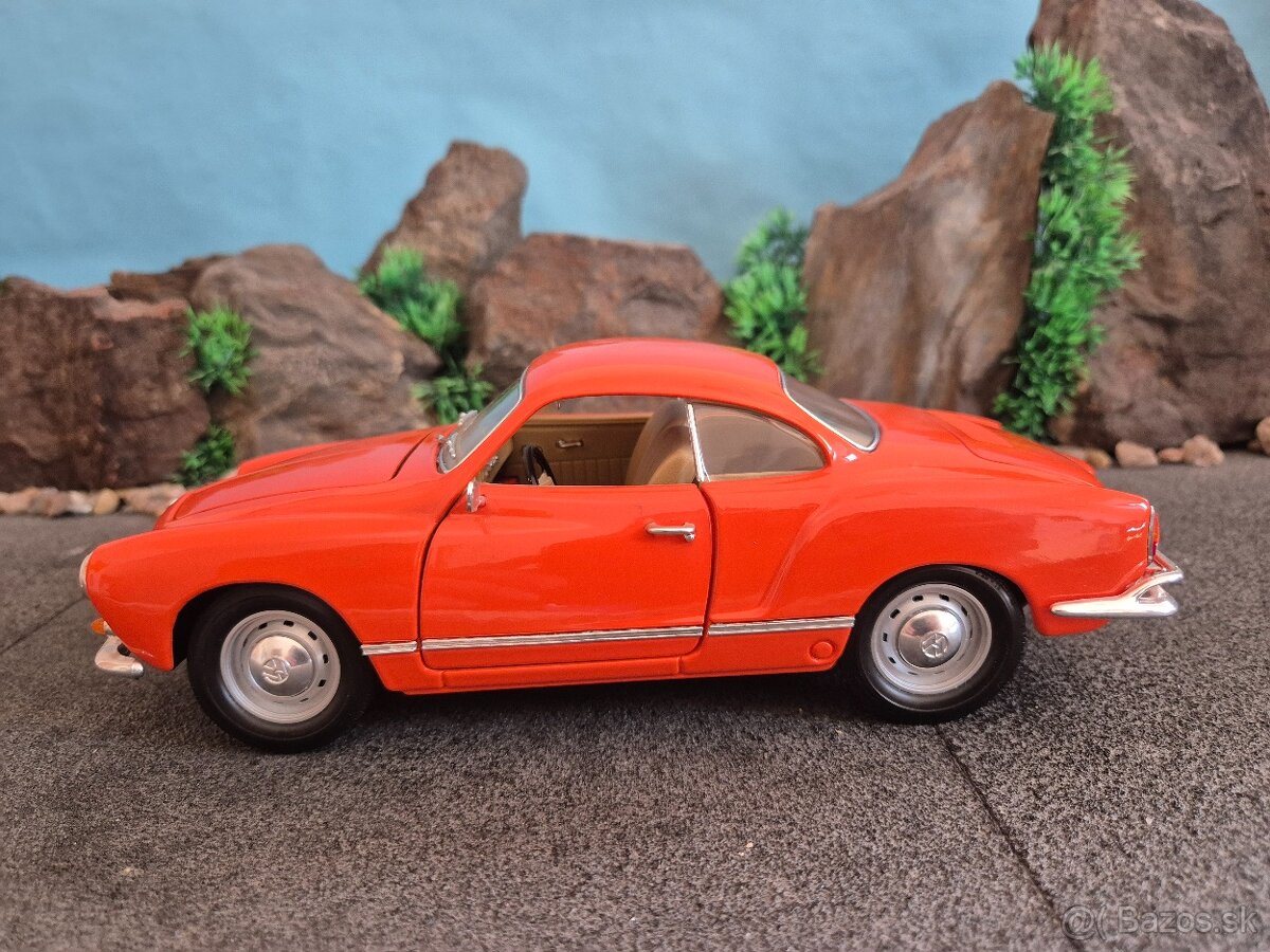 Prodám model 1:18 Volkswagen Karmann Ghia - 6