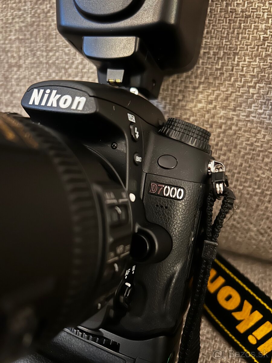 Nikon D7000 s bleskom Nikon SB-700 a príslušenstvom - 6
