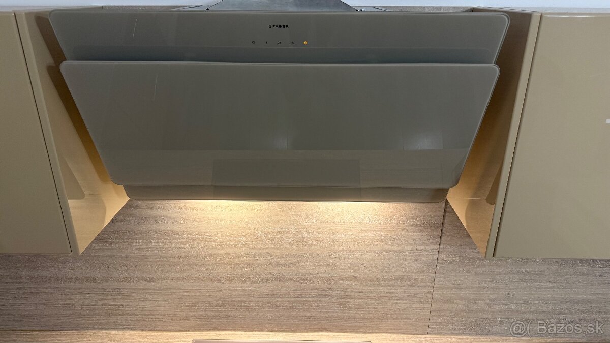 Kuchynská linka Decodom cappuccino lesklá so spotrebičmi - 6