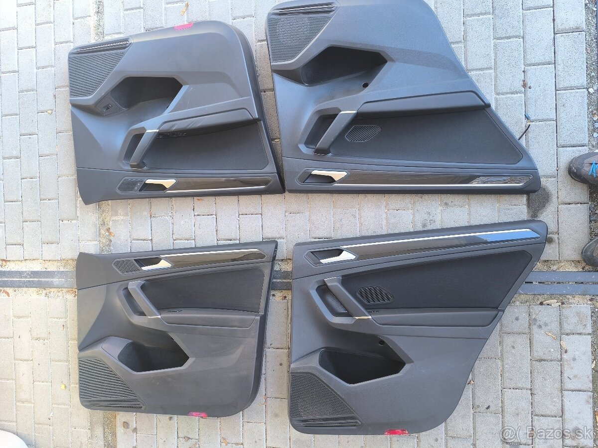 Interiér VW Tiguan Allspace - 6