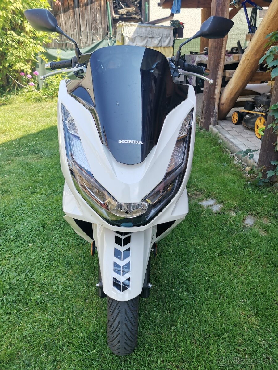 Honda pcx 125, rok 2024 - 6