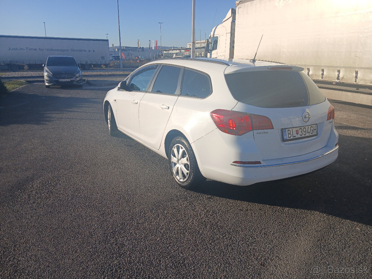 Opel Astra 1.7 CDTI - 6