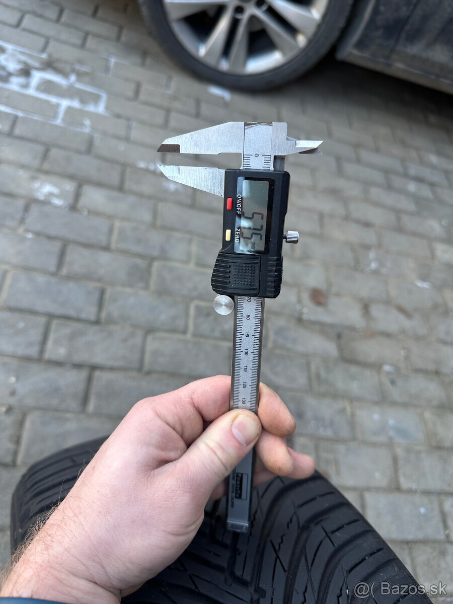 2x Maxxis Premitra 235/45 R18 98W Celoročné - 6