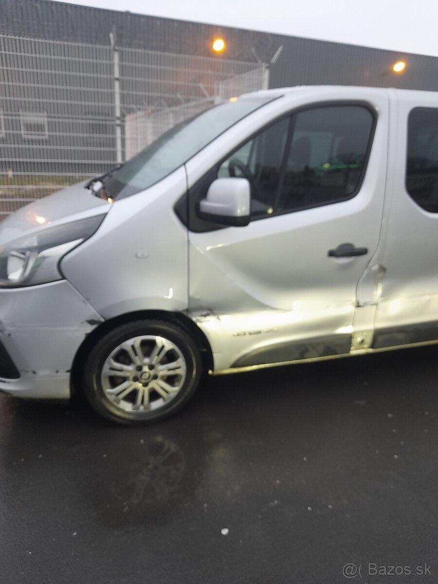 Renault Trafic - 6