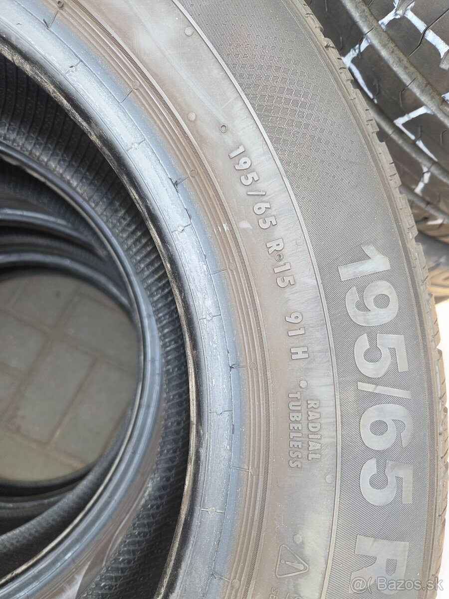 Pneumatiky 195 65 15 letné Zn.semperit - 6