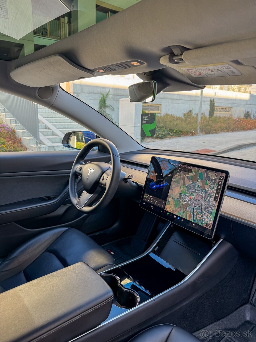 Tesla Model 3 Standard Range Plus - 6