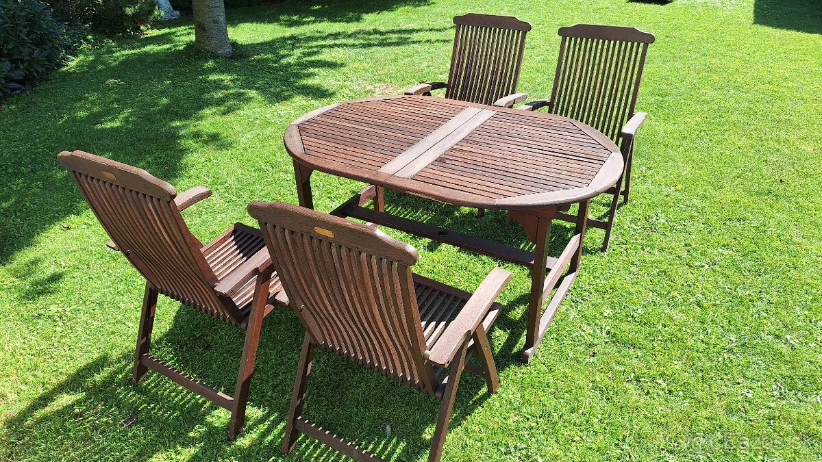 Predám zostavu - záhradný rozkladací stôl so 4 stoličkami. - 6