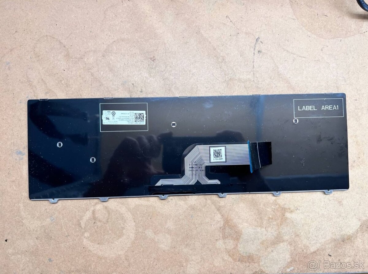 Predám klávesnicu na notebook Dell 0V08FW - 6