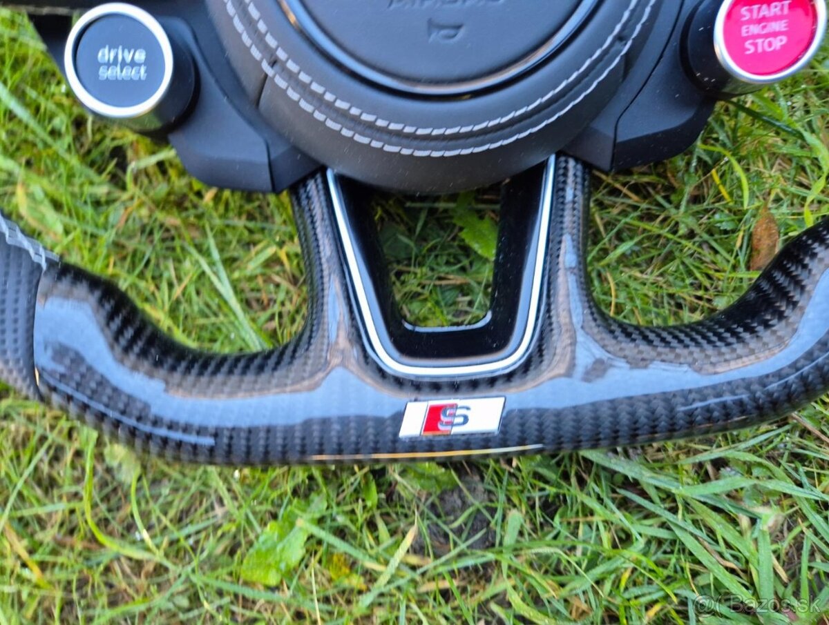 -AUDI R8 VOLANT SPORTOVY START/STOP - DRIVE SELECT - 6