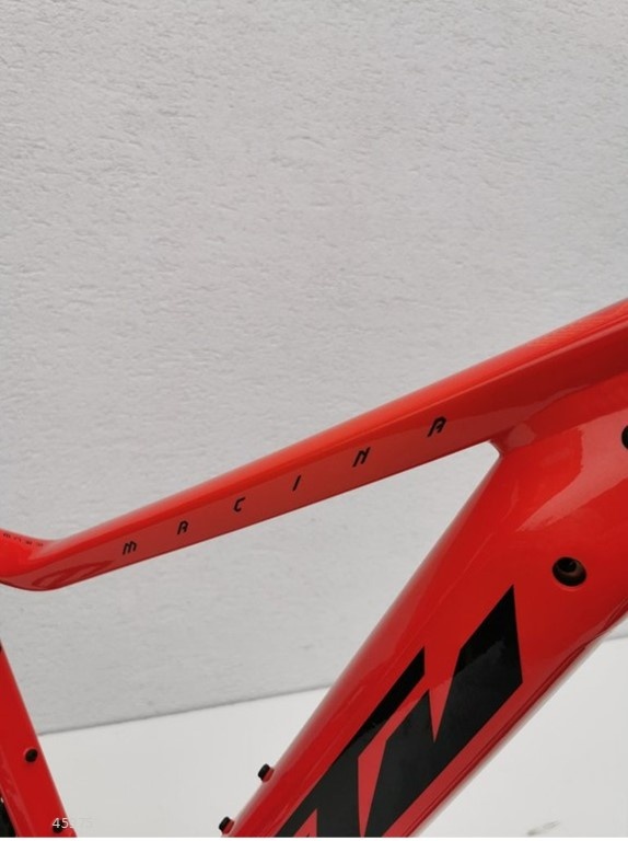 E-bike KTM Macina Race 271 vo veľkosti L. 1210 - 6