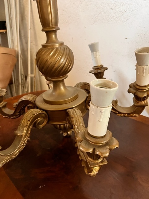 Predám drevený luster v klasickom štýle - 6