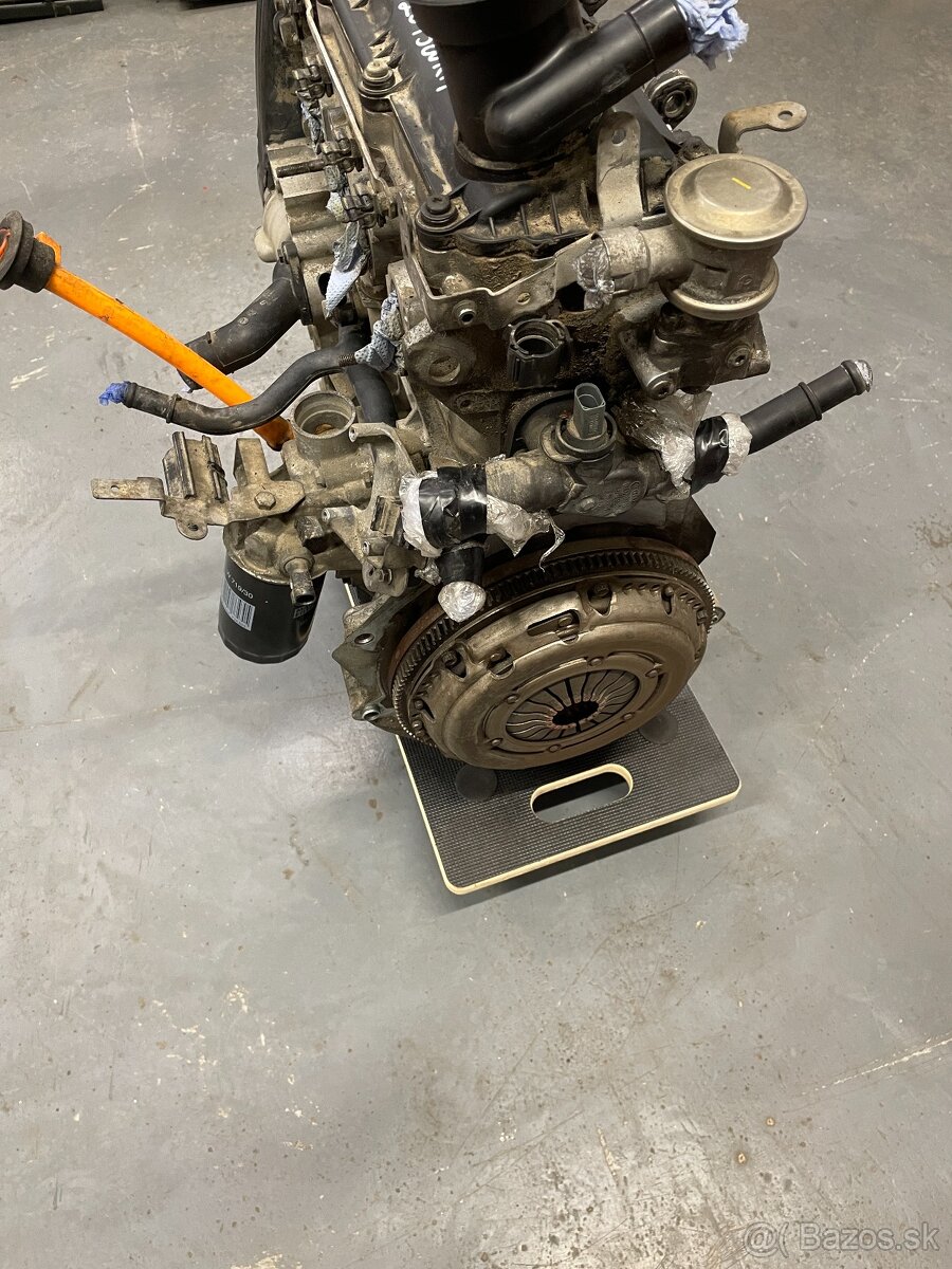 motor škoda octavia 1,6i BSE 75KW - 6