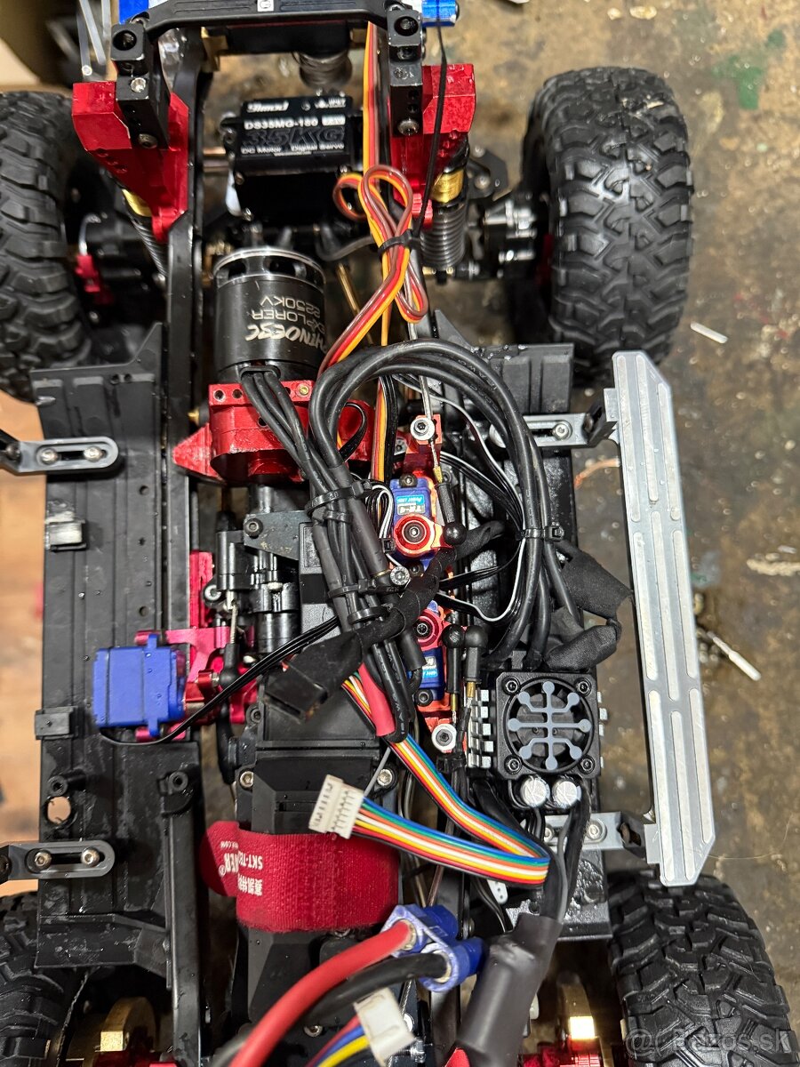 RC crawler 1:10 - 6