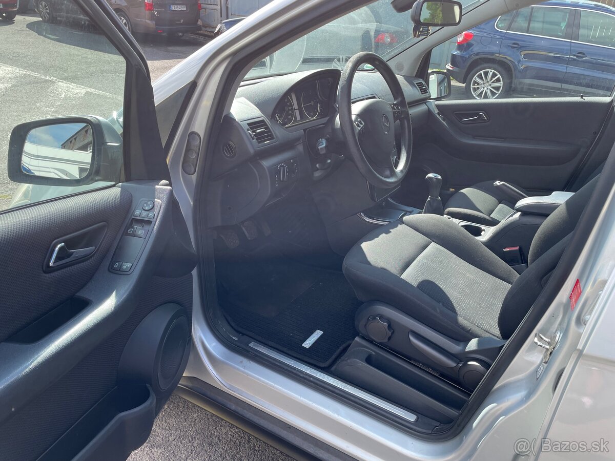 Mercedes-Benz A180 CDI - 6