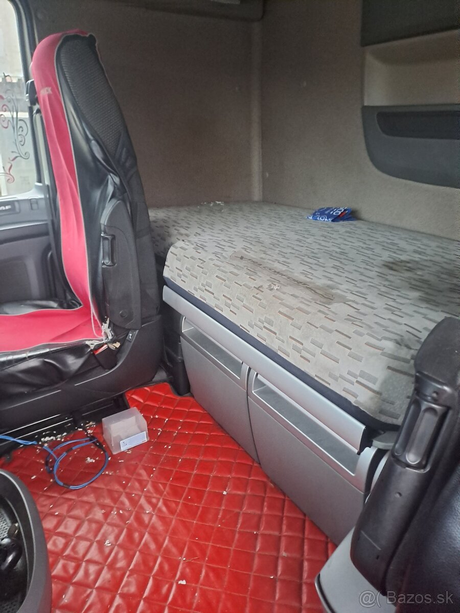 DAF XF106 E 6rok 2016 mega - 6