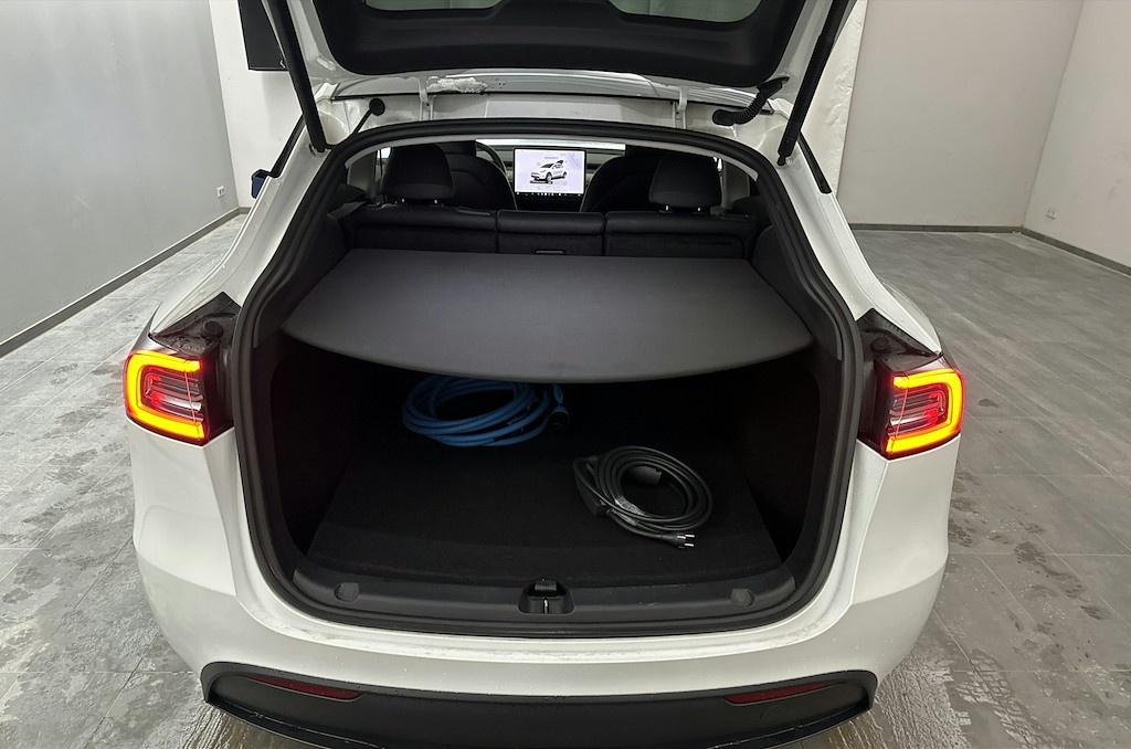 Tesla Model Y MY23 Berlin, Long Range, záruka, +DPH, 93% SoH - 6