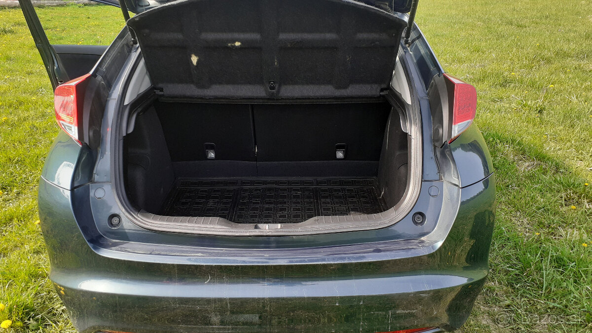 Honda Civic 1.8 i-VTEC - 6