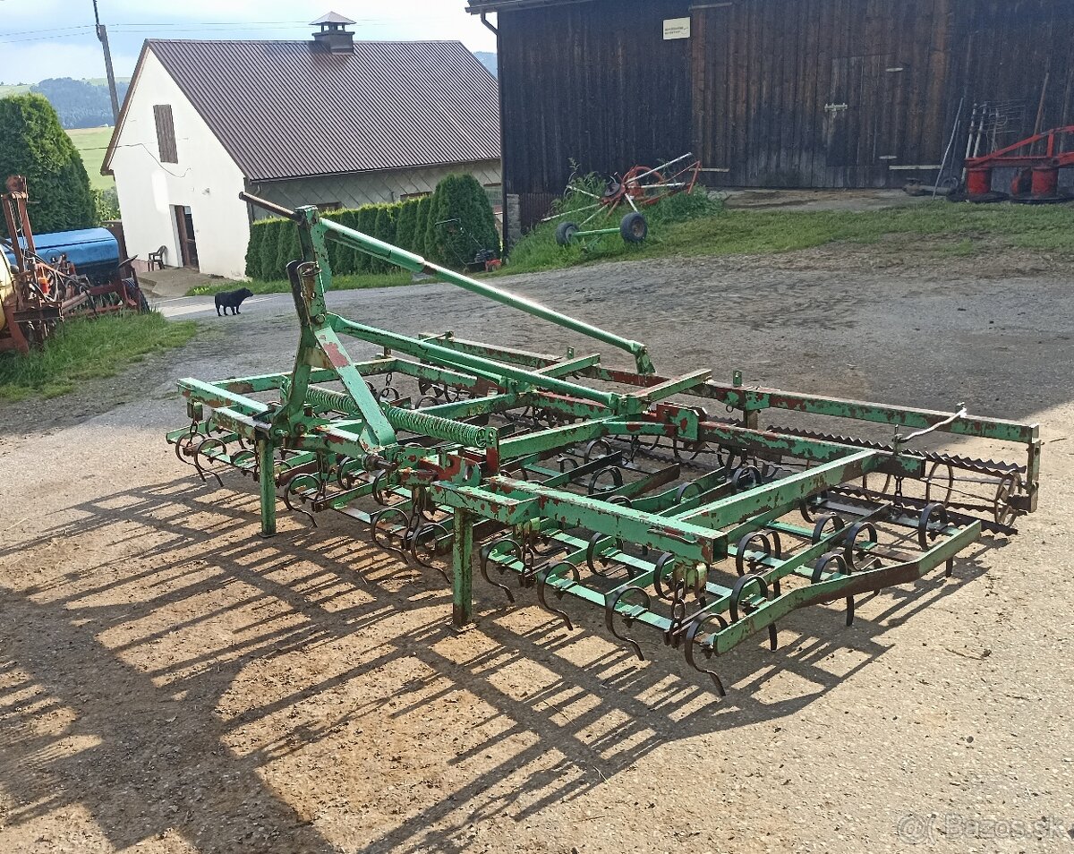 Kombinator kultivátor s drviacimi valcami nemecky skladacie - 6