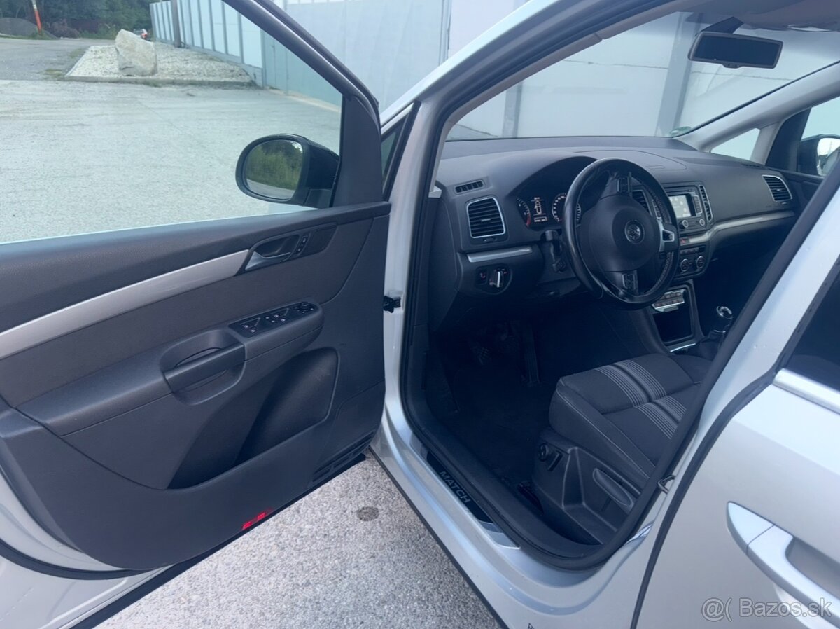 VOLKSWAGEN SHARAN 2.0 TDI manuál MATCH výbava - 6