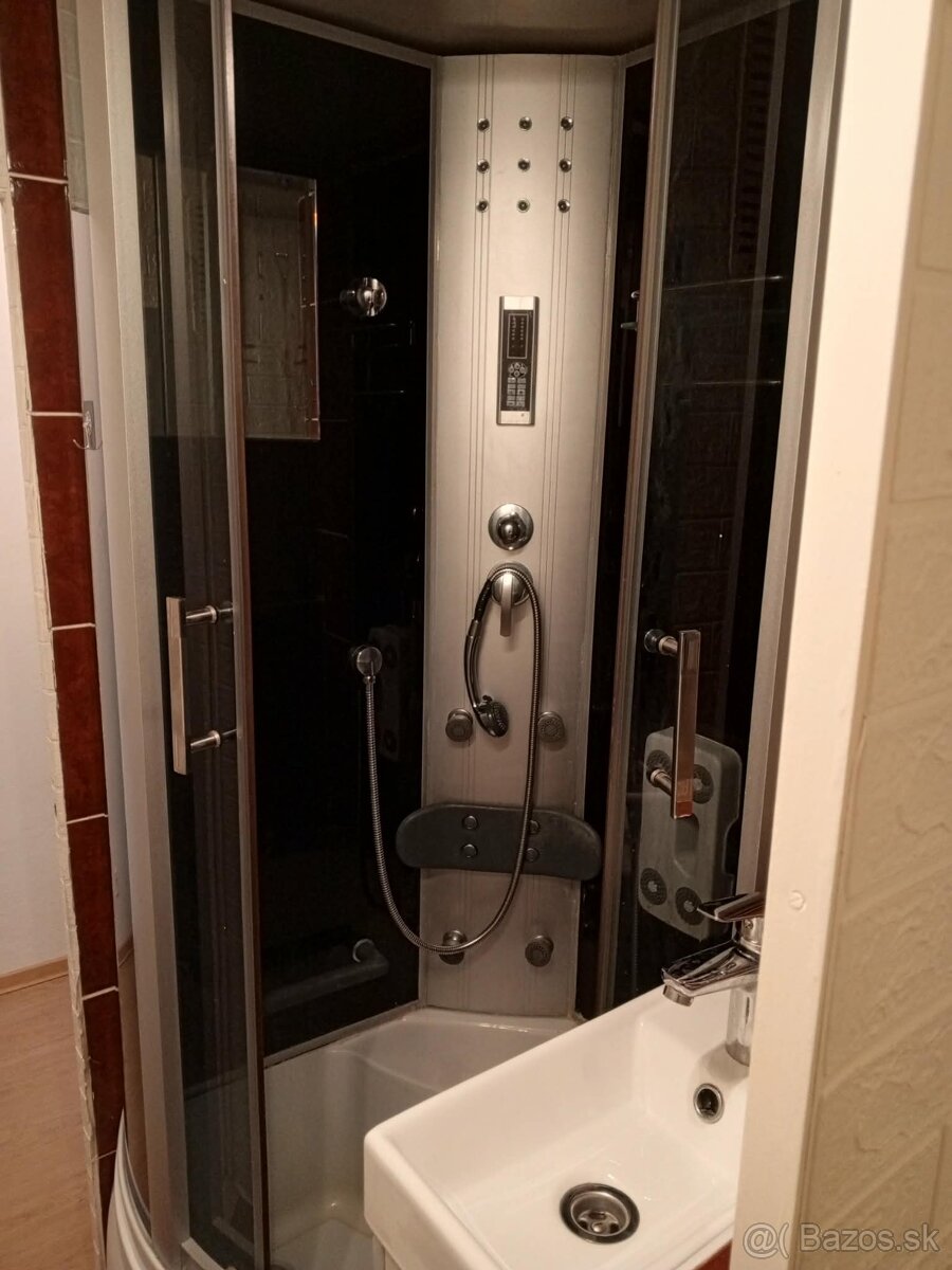 Prenajmem 1 izbový byt - 6