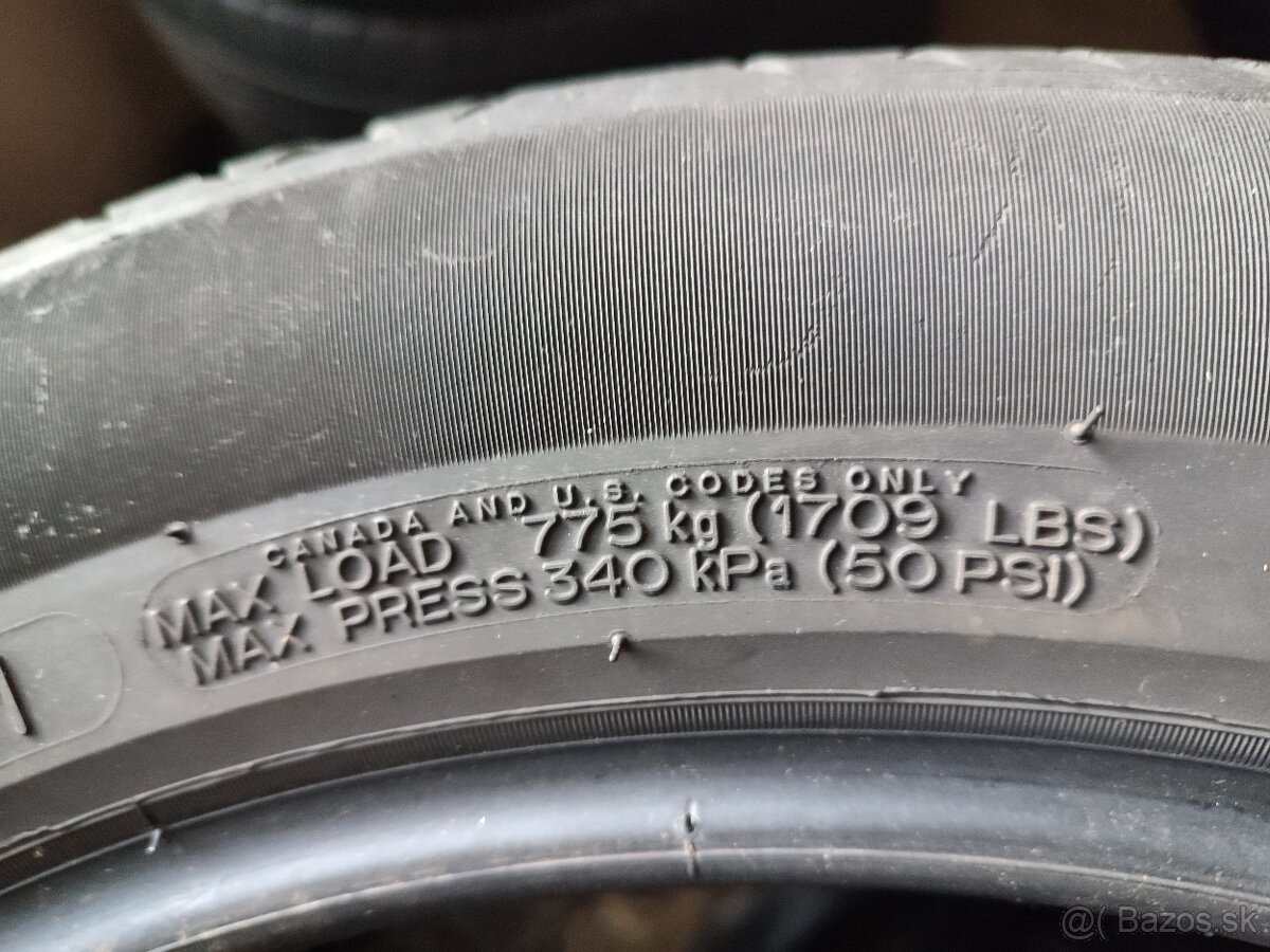 215/55 R18 Michelin - 6