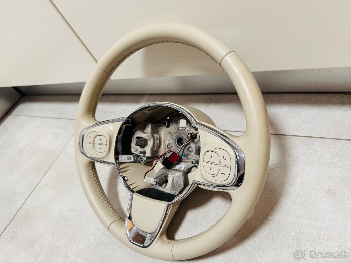 Fiat 500 Facelift Volant - 6