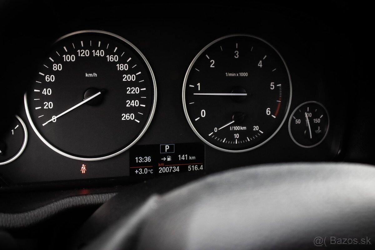 BMW X3 xDrive20d A/T - 6