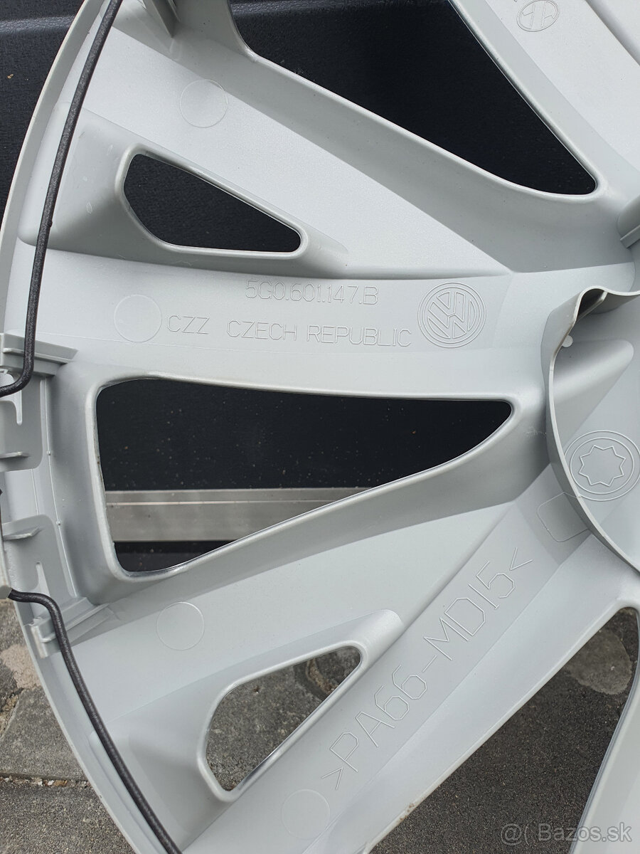 R16 Puklice volkswagen r16 vw 16 puklice kryty kol disky - 6