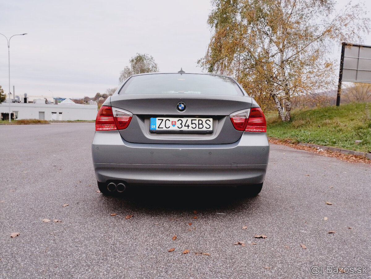 BMW E90 325i 6A/T xDrive (2008) - 6