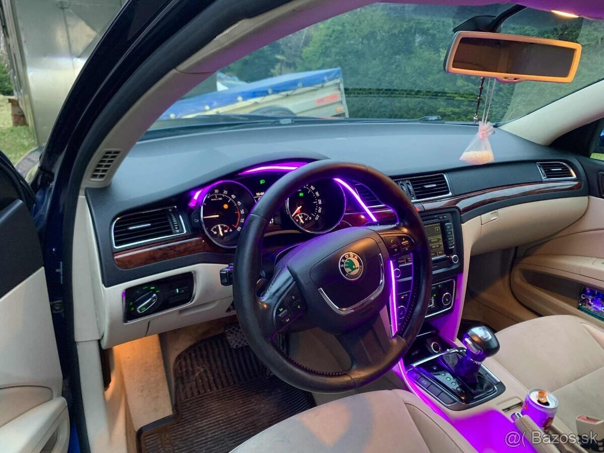 Predam Škoda superb 2 2.0TDI 125kw - 6