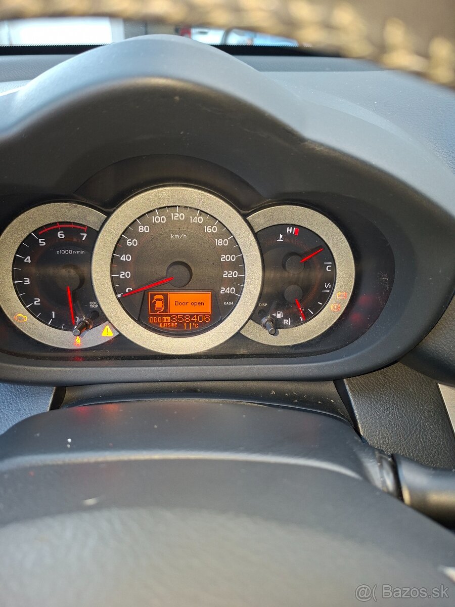 Toyota rav4 2,2 cat - 6