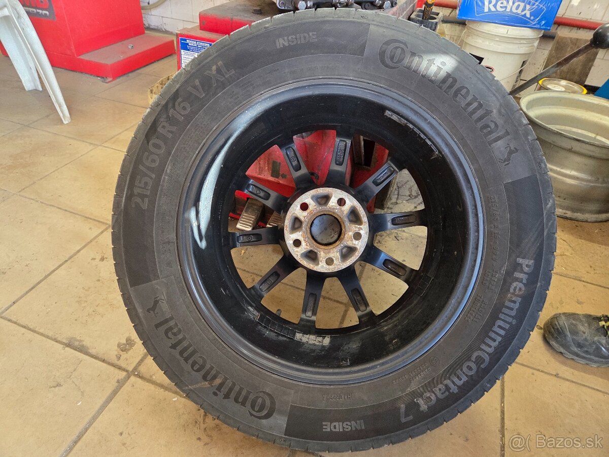 Čierne Elektróny Brock RC32 R16 + pneu - 6