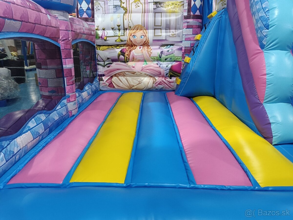 Skakaci hrad Princezna - 6