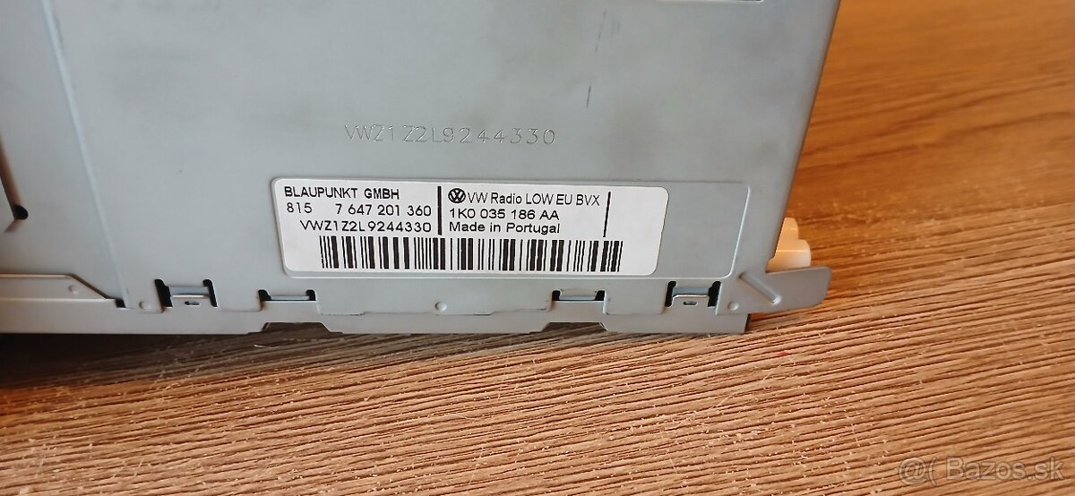 Predám originál autorádio a autobateriu - 6