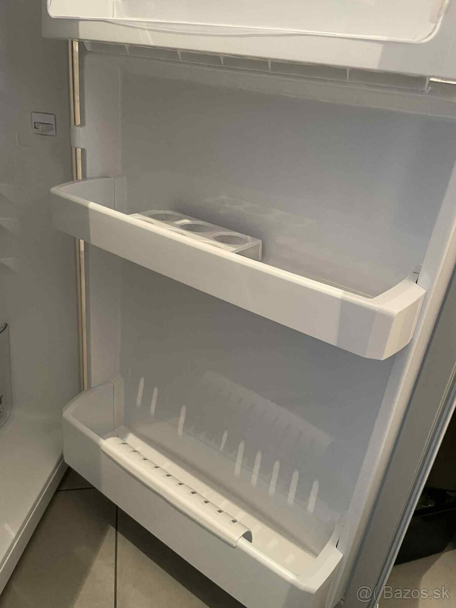 Mini chladnička BEKO - 6