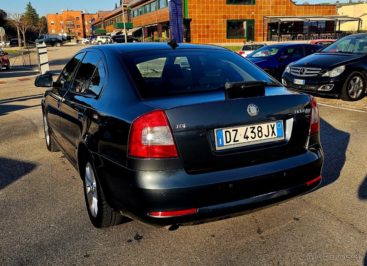 ŠKODA OCTAVIA 1.6 TDI.SEDAN - 6