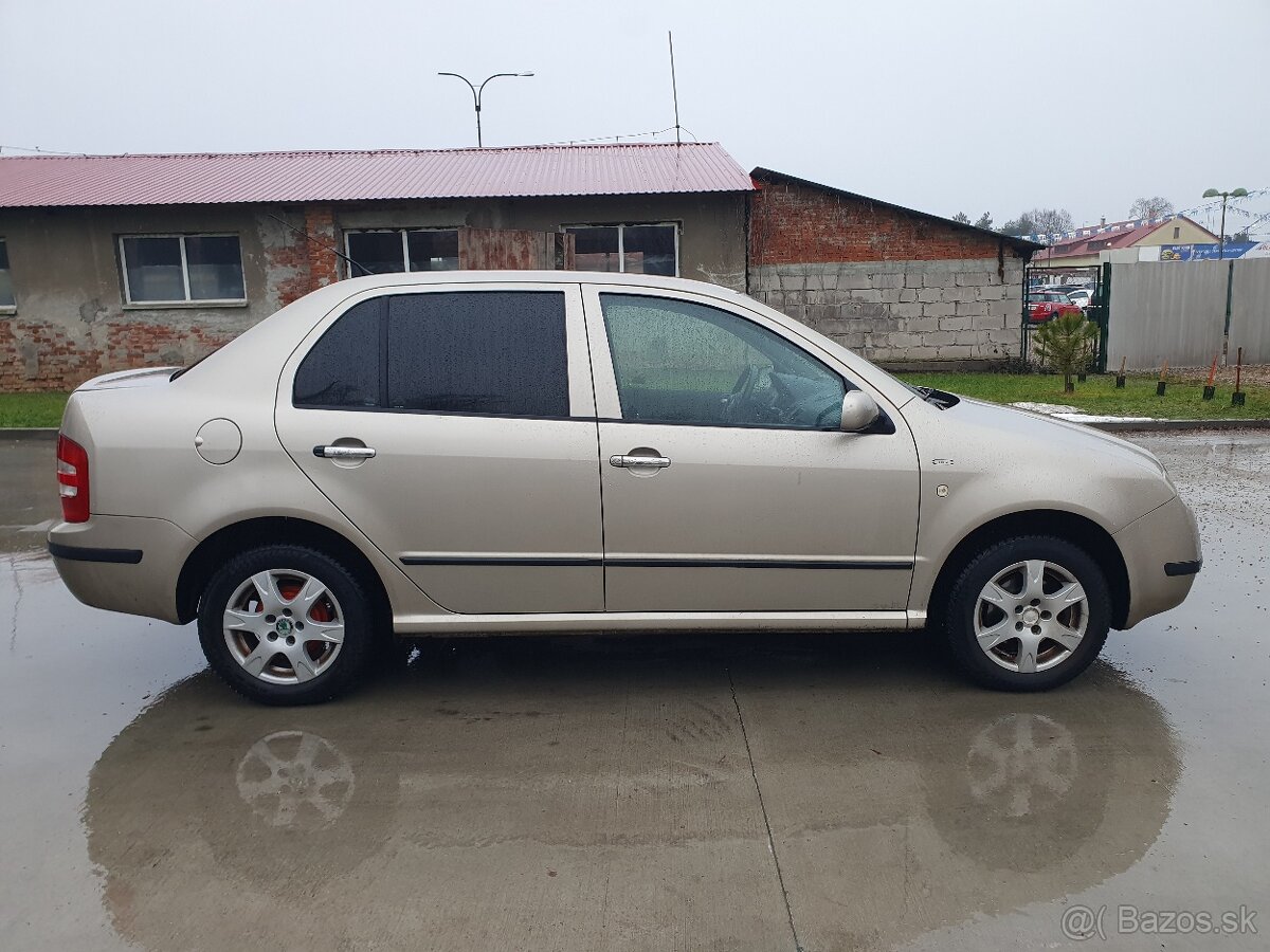 Škoda Fabia 1.2 47 KW M5 sedan - 6