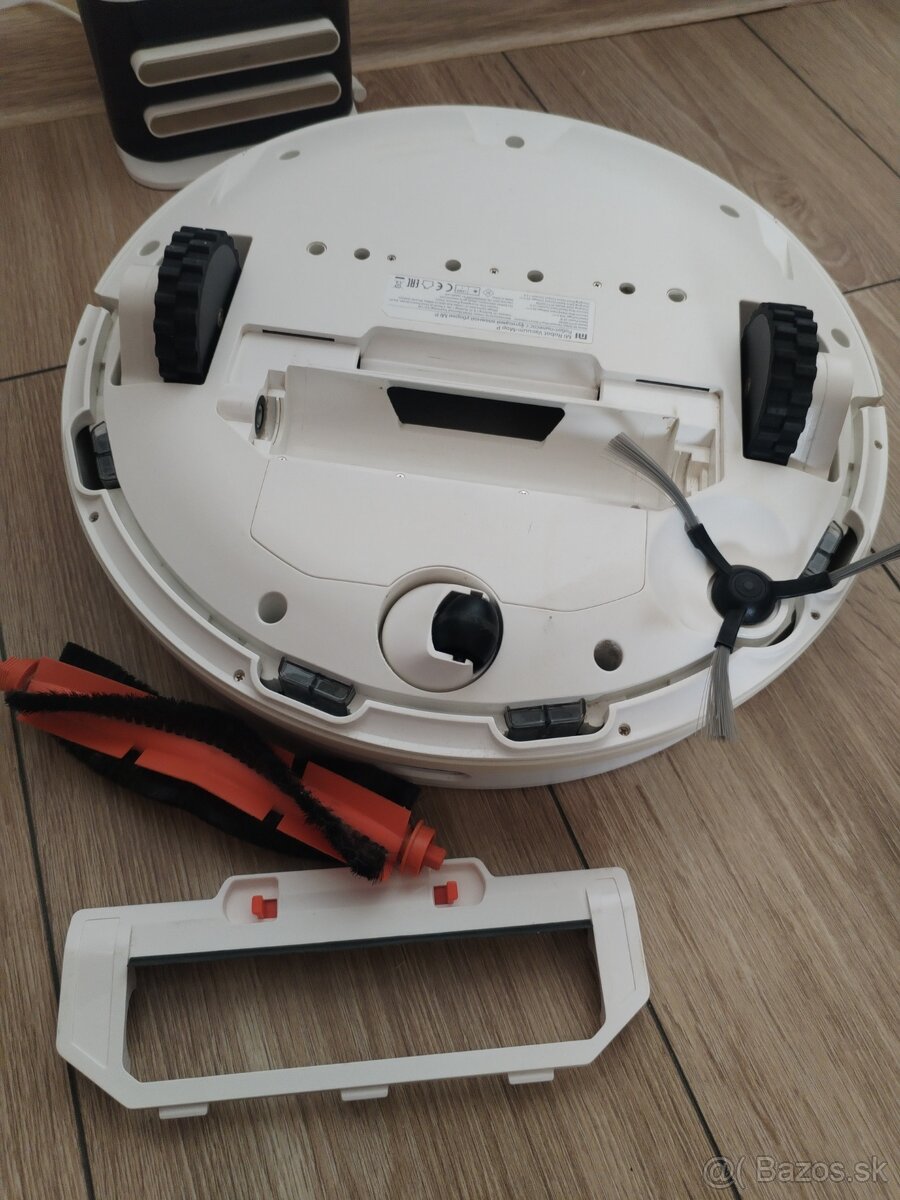 Roboticky vysavac Xiaomi Vacuum Mop Pro - 6